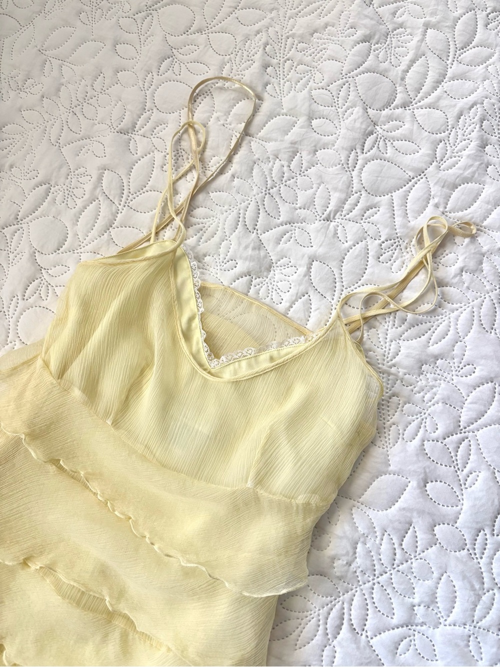 Laundry by Shelli Segal 100% Silk Yellow Tiered Ruffle Y2K Dress Size 4 - Picture 6 of 12